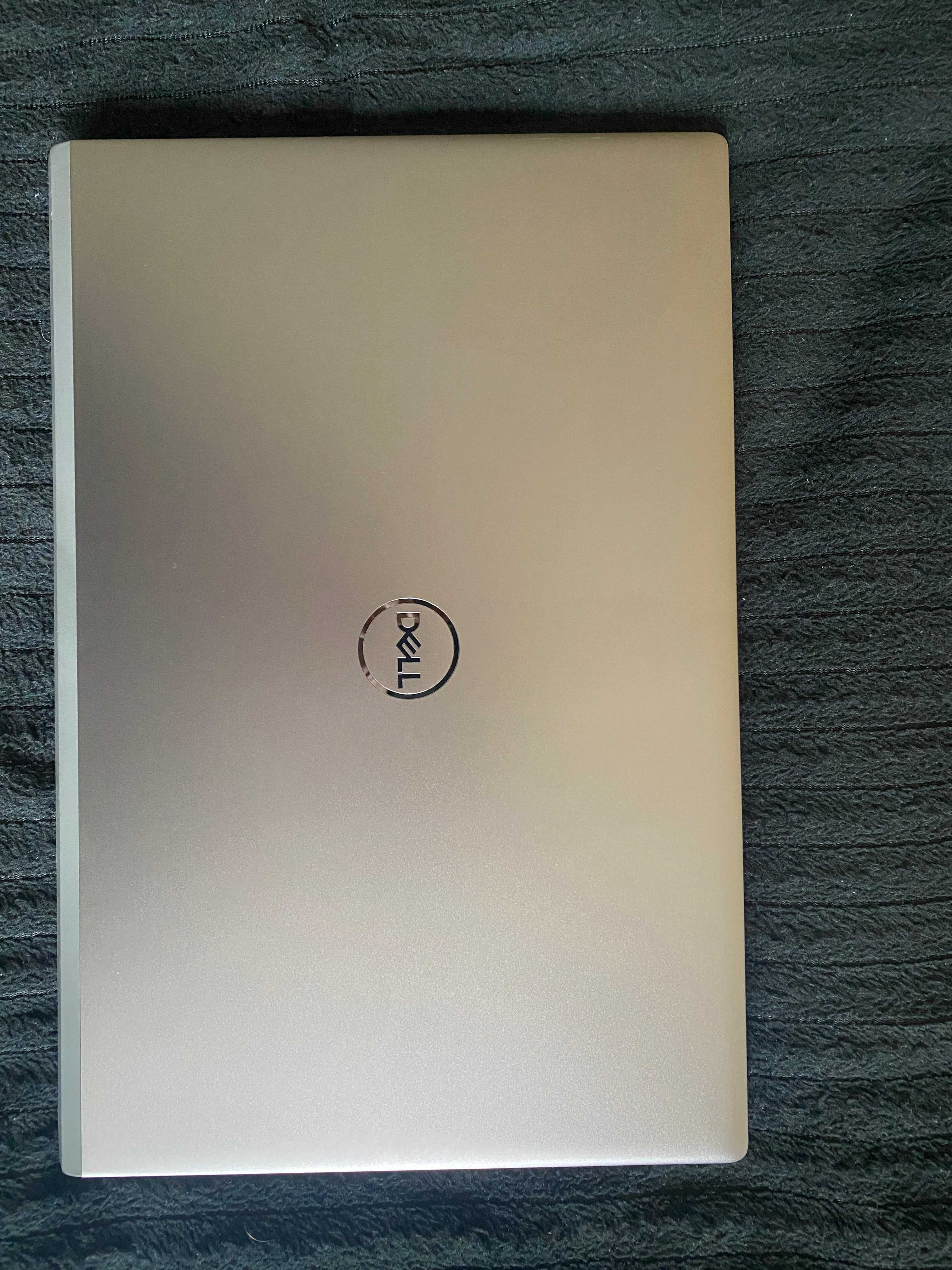 Laptop Dell Vostro 15 5401 (14 cali)