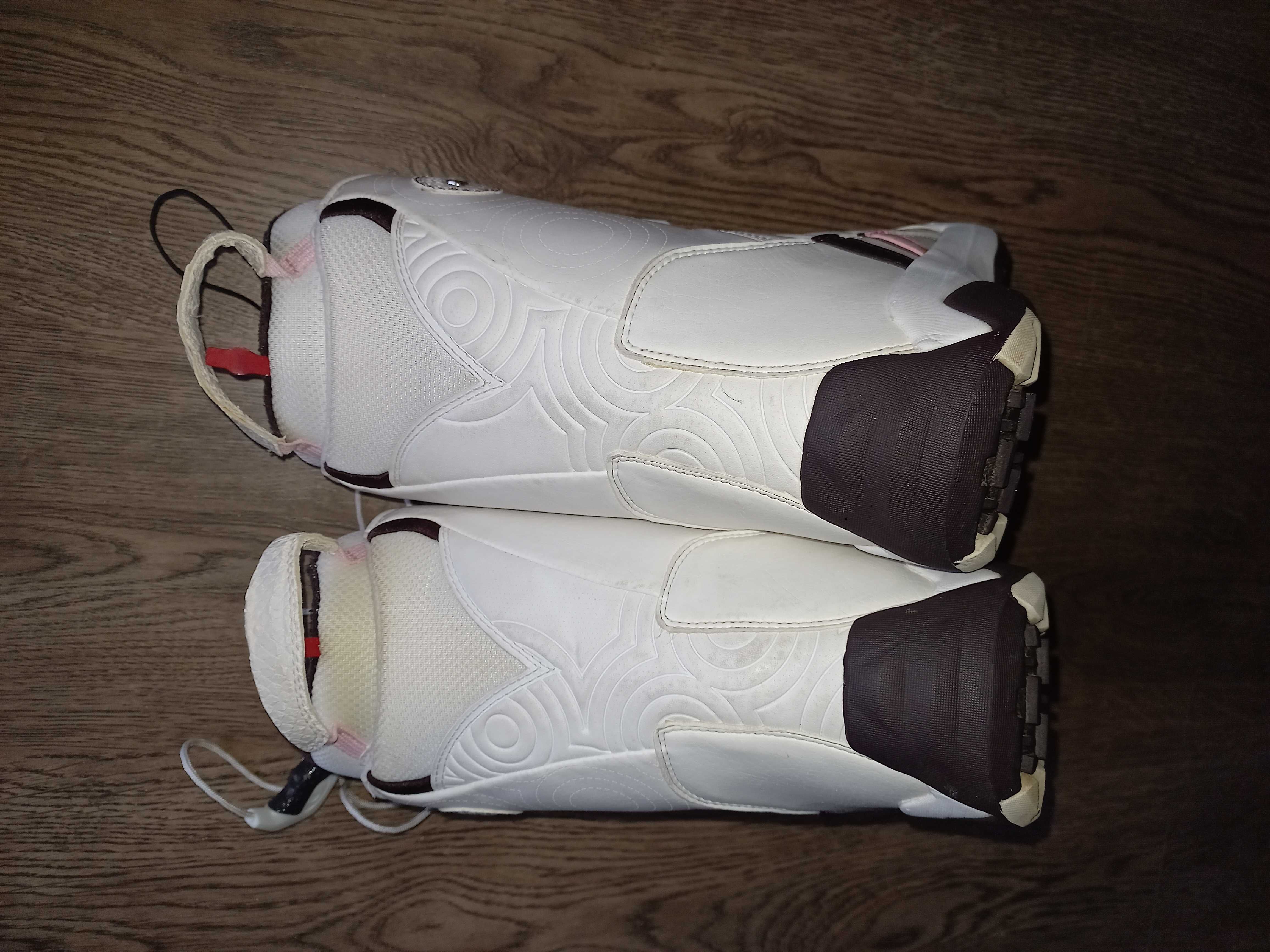 Buty snowboardowe Salomon rozmiar 38 (wkładka 23cm)