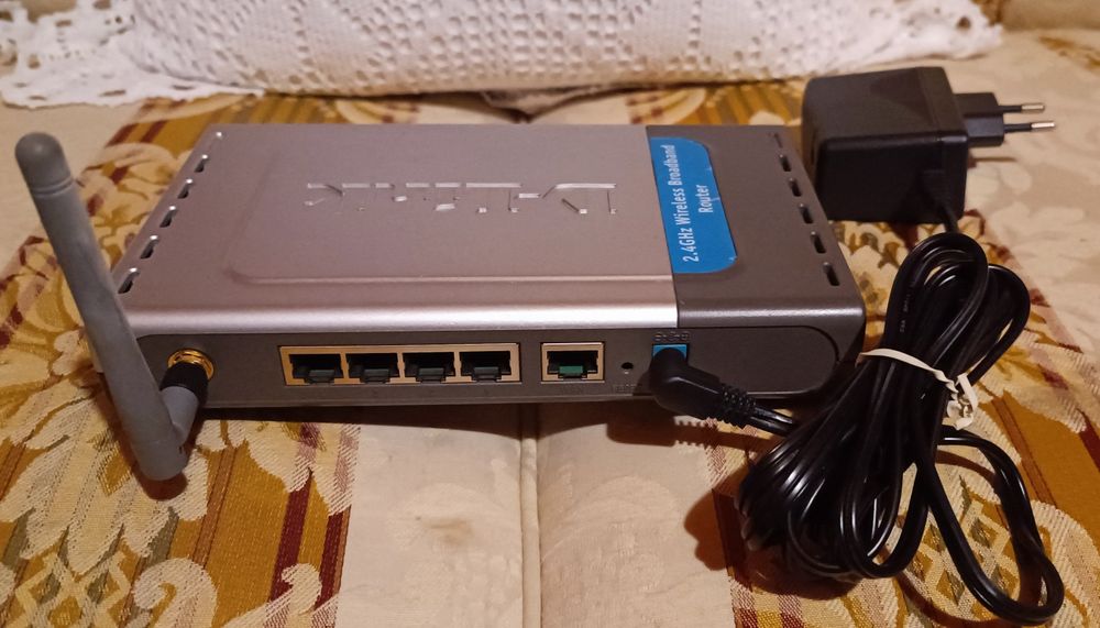 Router / modem D-LINK DI-614+