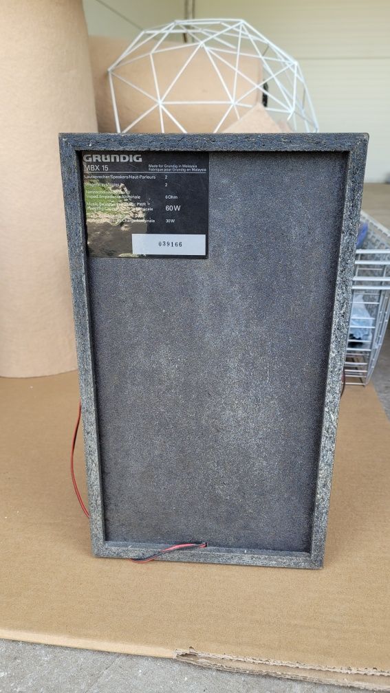 Kolumny Grundig 30/60W 6 Ohm