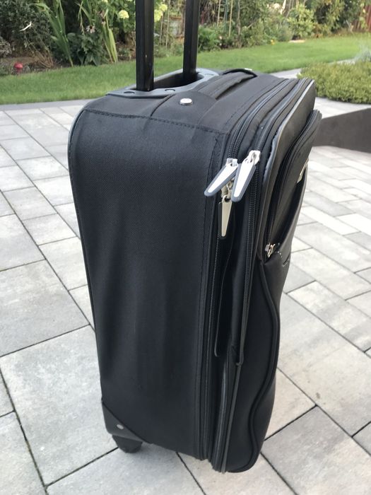 Walizka kabinowa, ciemno szara, stan dobry