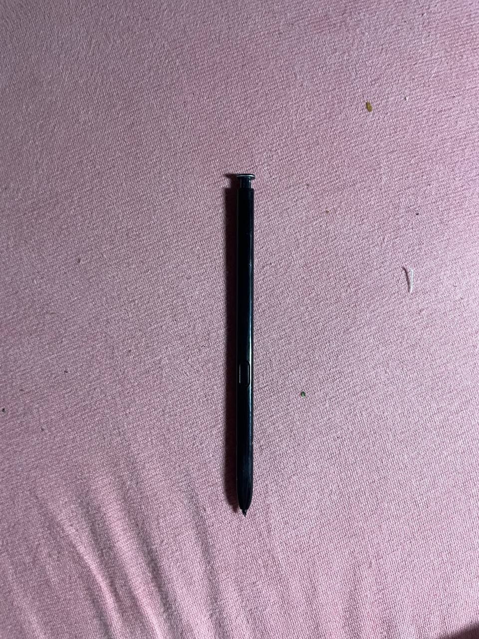 Продам Самсунг Note 10+