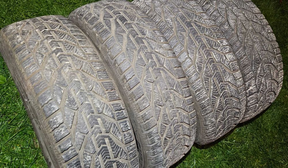 Opony zimowe Kormoran 185/60 R15 - 4x 2023