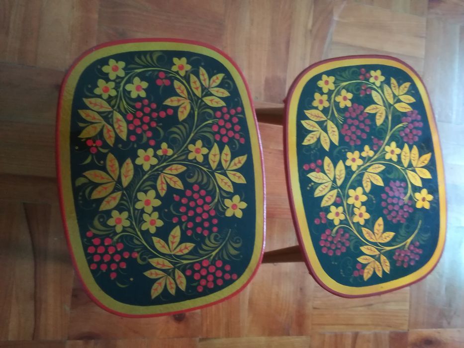 Ręcznie malowany stoleczek