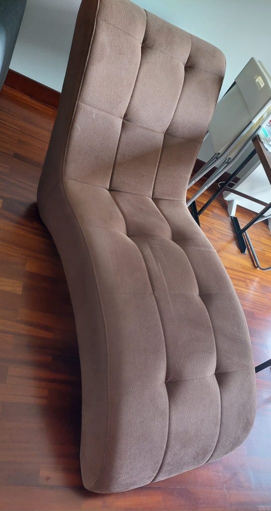 Chaise longue como nova