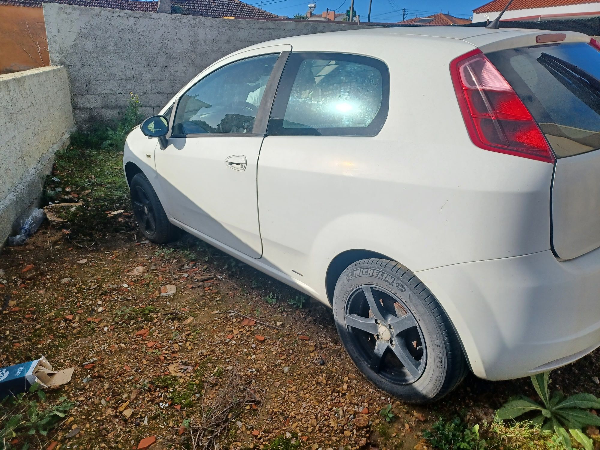 Fiat Punto 2007 para peças