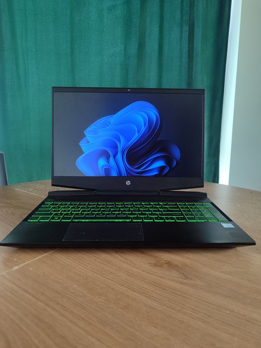 Laptop HP Pavilion Gaming 15 Win 11 +torba targus +podkładka Mad Dog