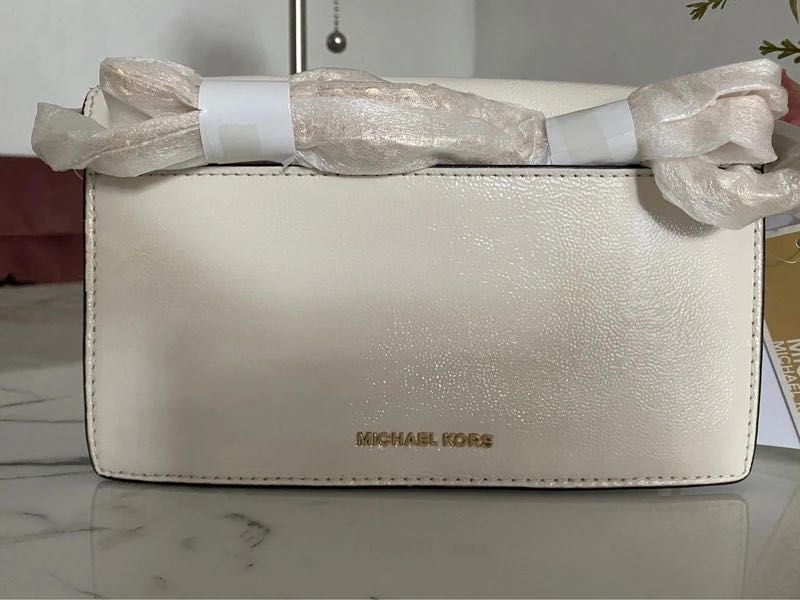 Michael Kors torebka skorzana kopertowka biala leather bag