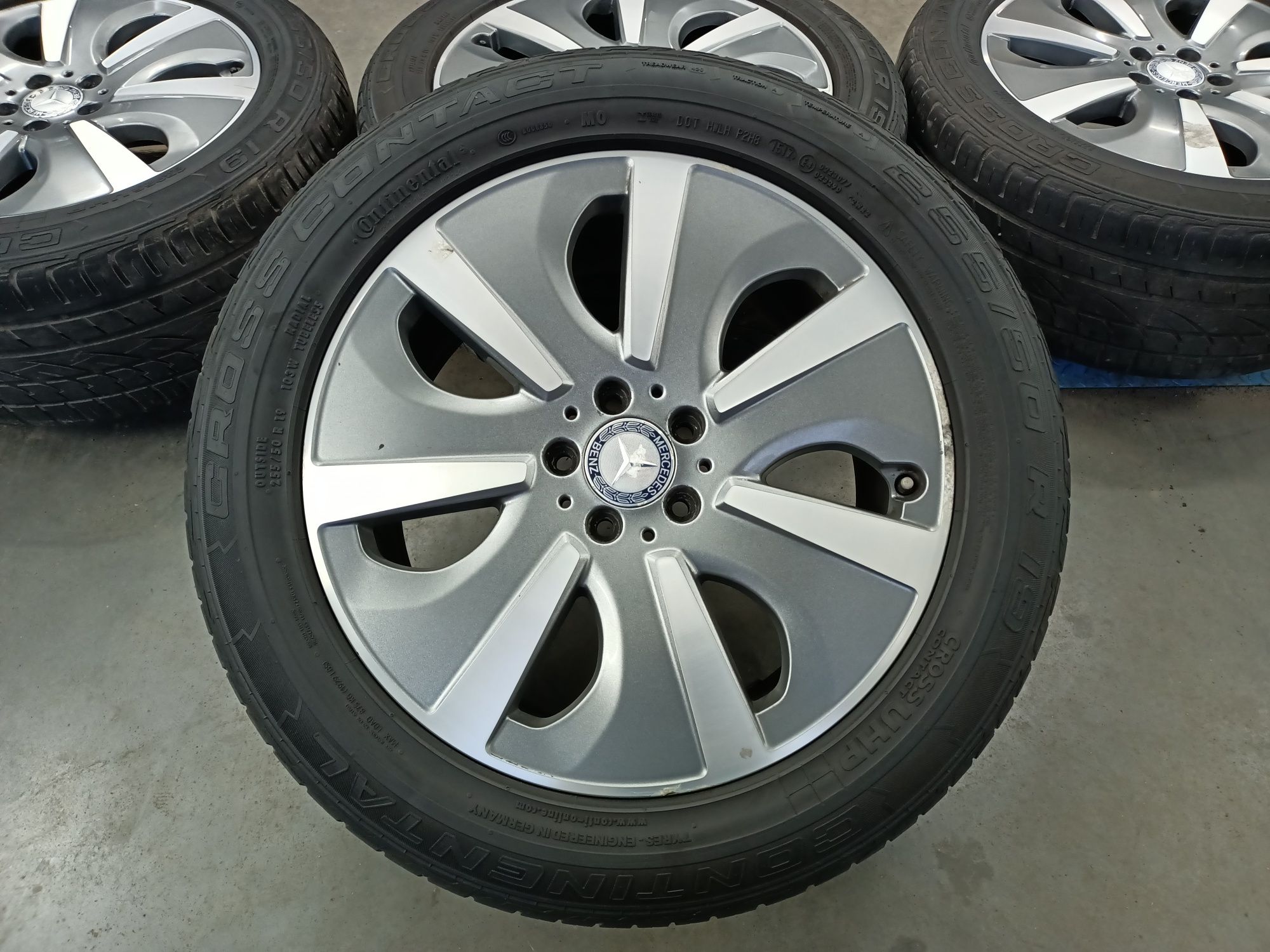 Koła 19" felgi 5x112 et62 opony 255/50/19 Mercedes W166 ML GL Wysyłka