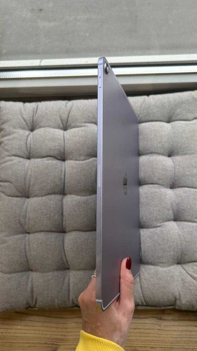 Б/У iPad Air 13" M3 2025 128GB LTE Purple (MCJ44) 11 циклів