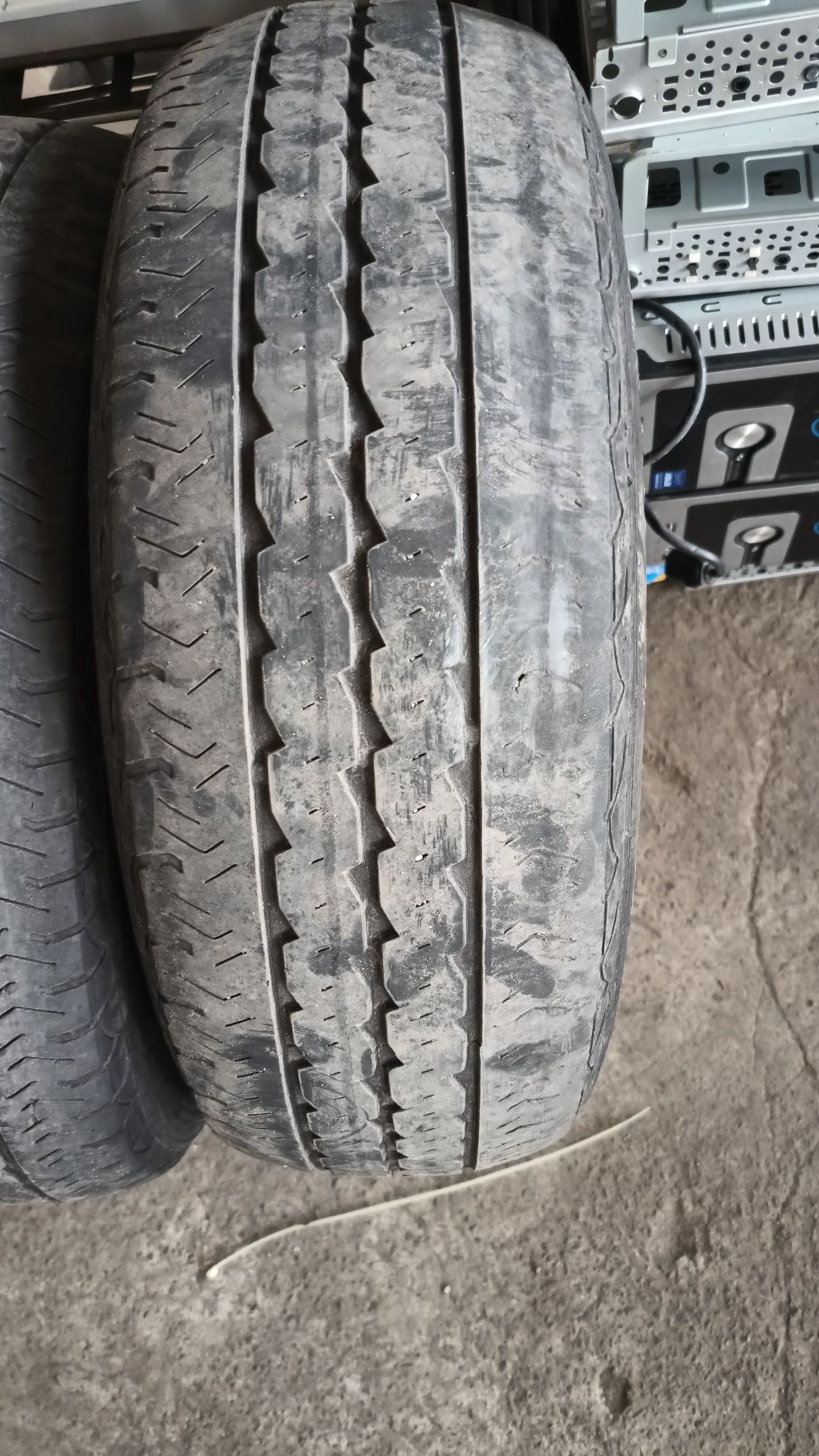 Шини pirelli 195/60 r16c