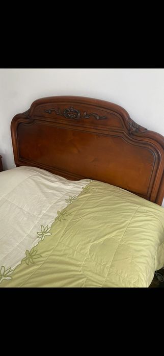 Cama madeira maciça 140