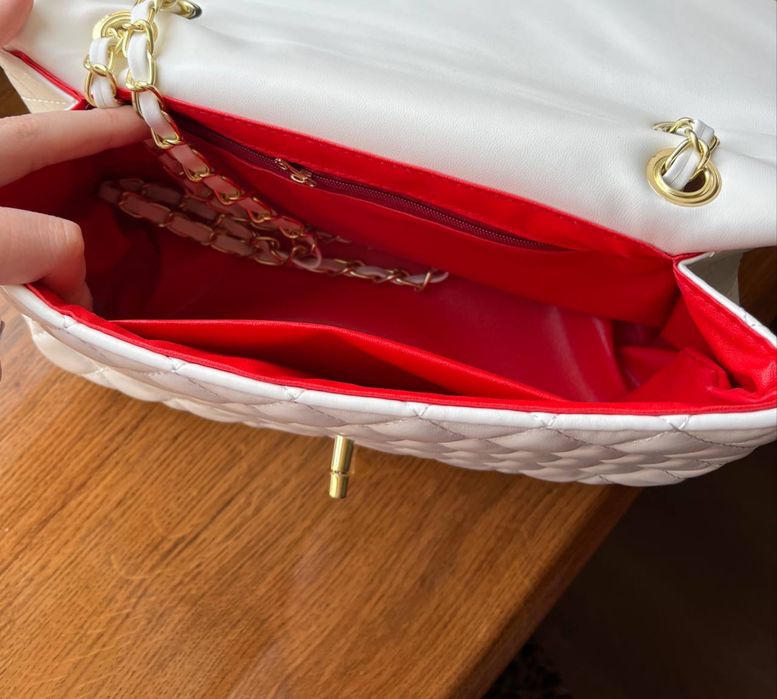 Сумка Шанель на цепочке