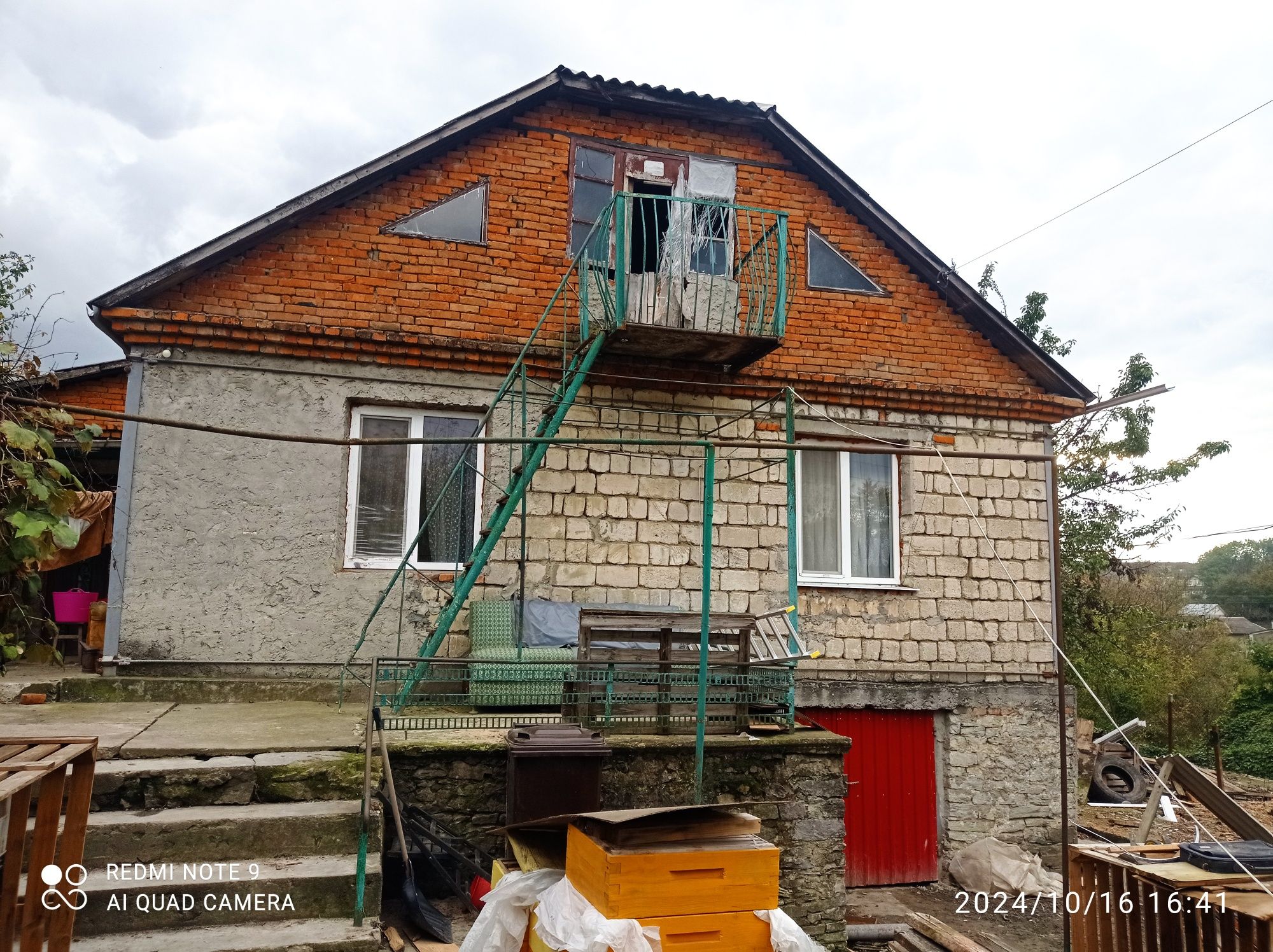 Будинок 4к на Довжку