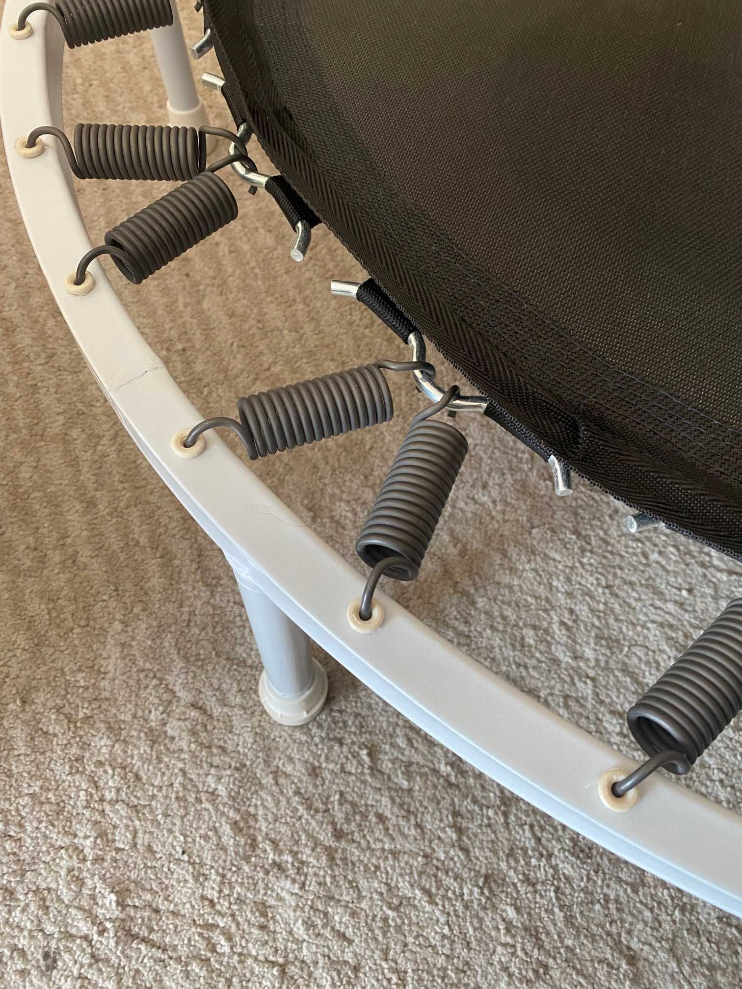trampolim seminovo trimilin profissional