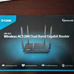 Router D-Link DIR 825