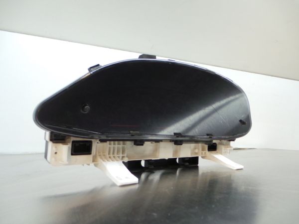 Quadrante / painel de instrumentos TOYOTA Yaris (_P9_)