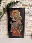 Obraz 3d vintage kobieta metal tloczony grawerowany prl zabytkowy