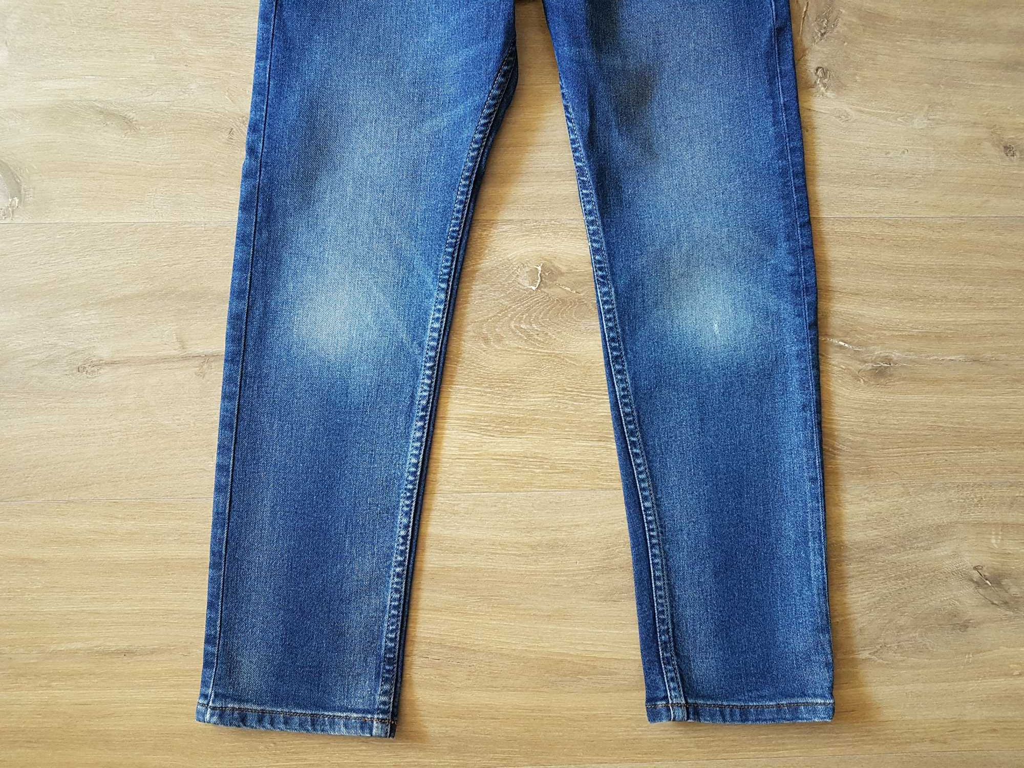 Jeansy chłopięce H&M Relaxed Tapered Leg roz. 128 regulacja w pasie