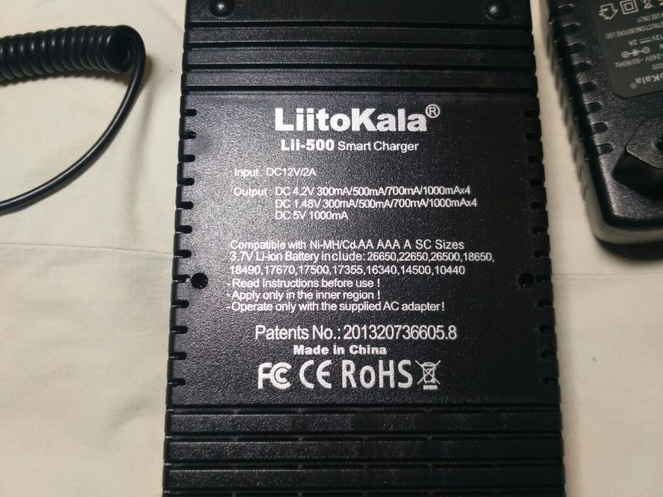 LiitoKala Lii-500 умное зарядное с функцией PowerBank емкость 18650