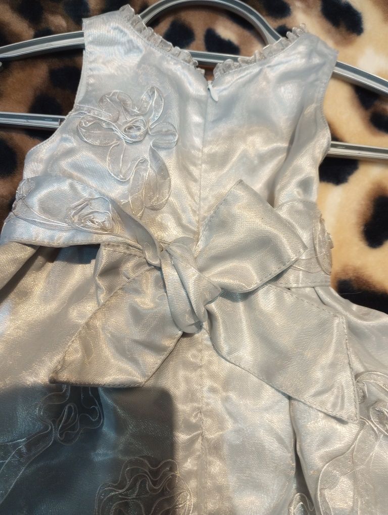 Sukienka swiateczna tafta sesja zdjęciowa szara 92 cm