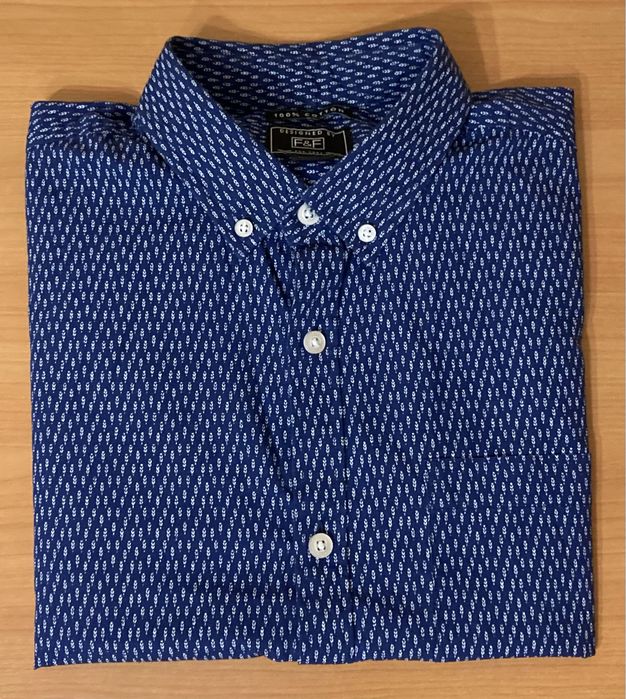 DESIGNED BY F&F EST. 2001 розмір М  чоловіча