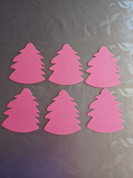 24 Bases para copos na forma de árvore de Natal - NOVAS