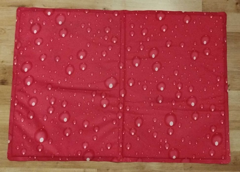 Mata chłodząca dla zwierząt