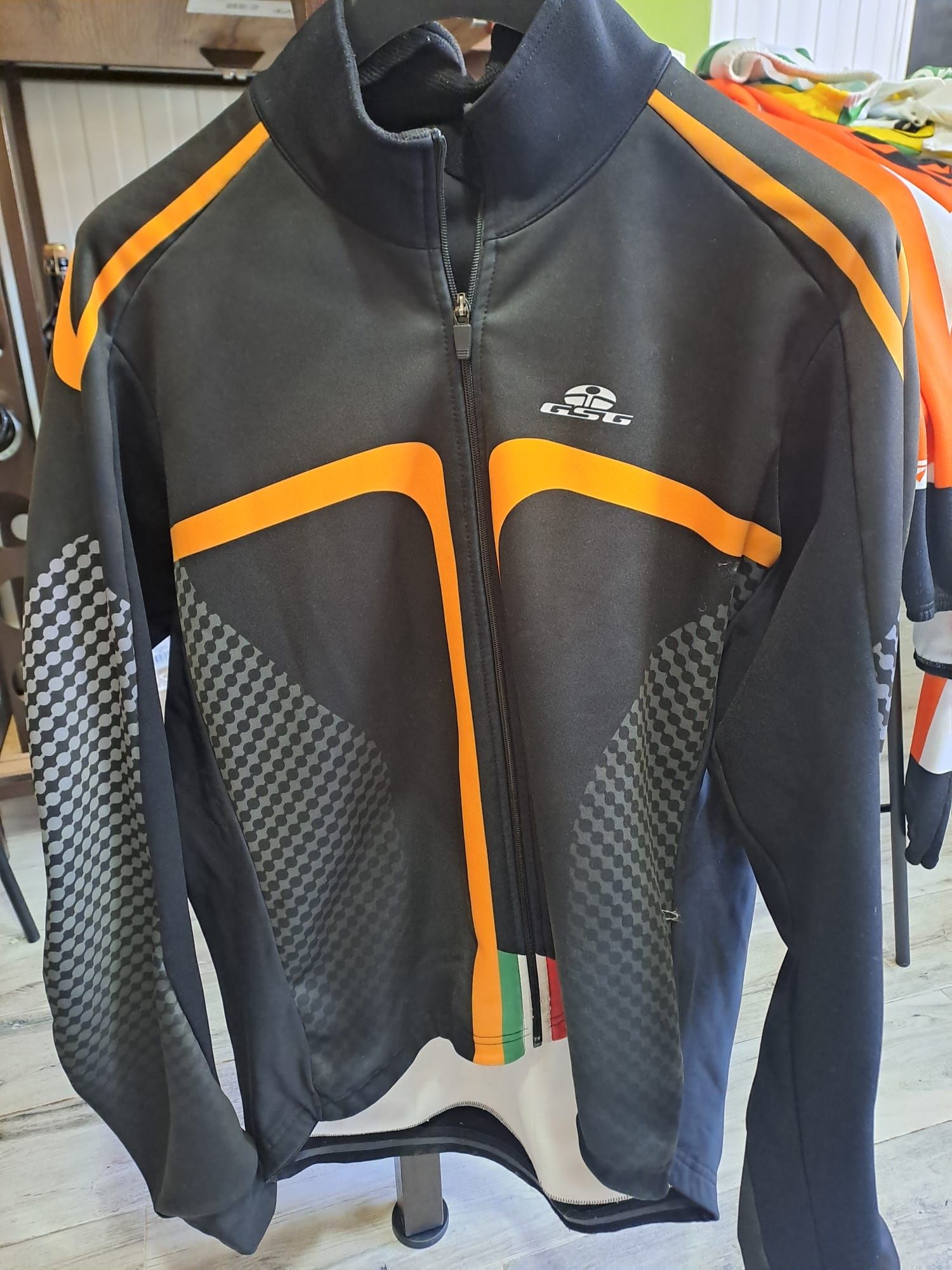 Casacos de Ciclismo como Novos XL ver descrição.