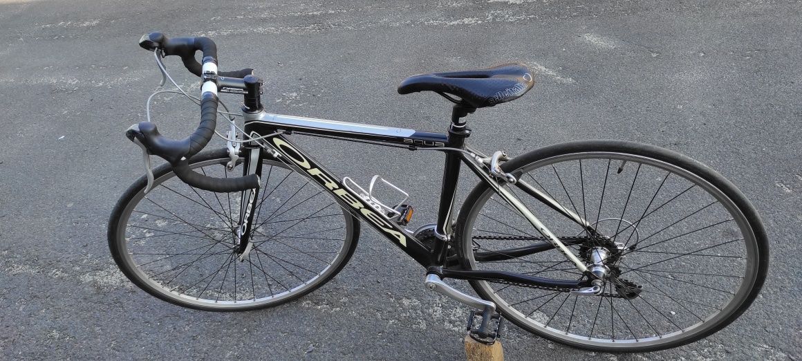 Rower szosowy ORBEA AQUA, widelec karbon,bardzo dobry stan.