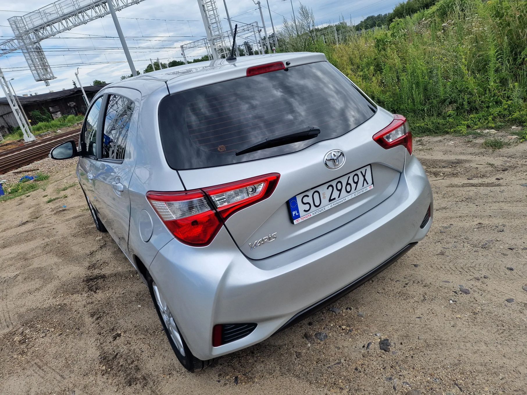 Toyota Yaris 1.0 LPG 2017 model 2018. Klima, kamera, alufelgi SZTOS