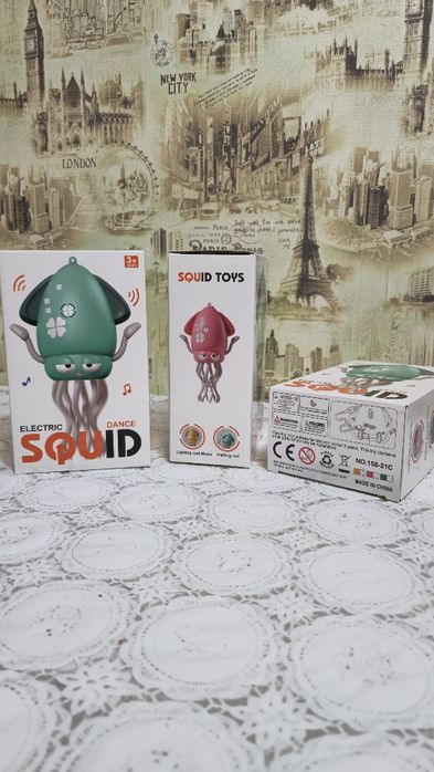 Танцюючий кальмар восьминіг музична іграшка на подарок в 3-ох кольорах