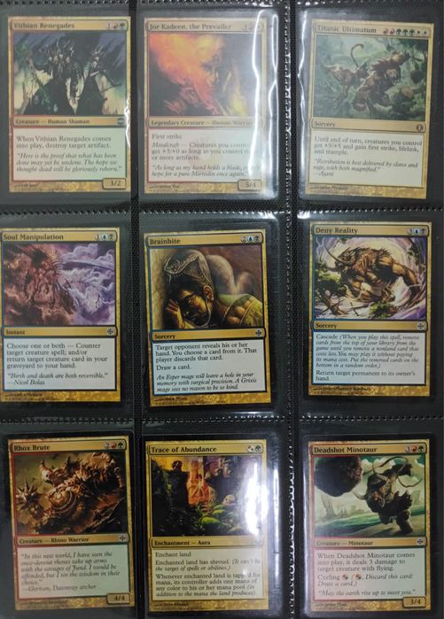 Lote de 72 Cartas Magic The Gathering com Bolsas de Proteção