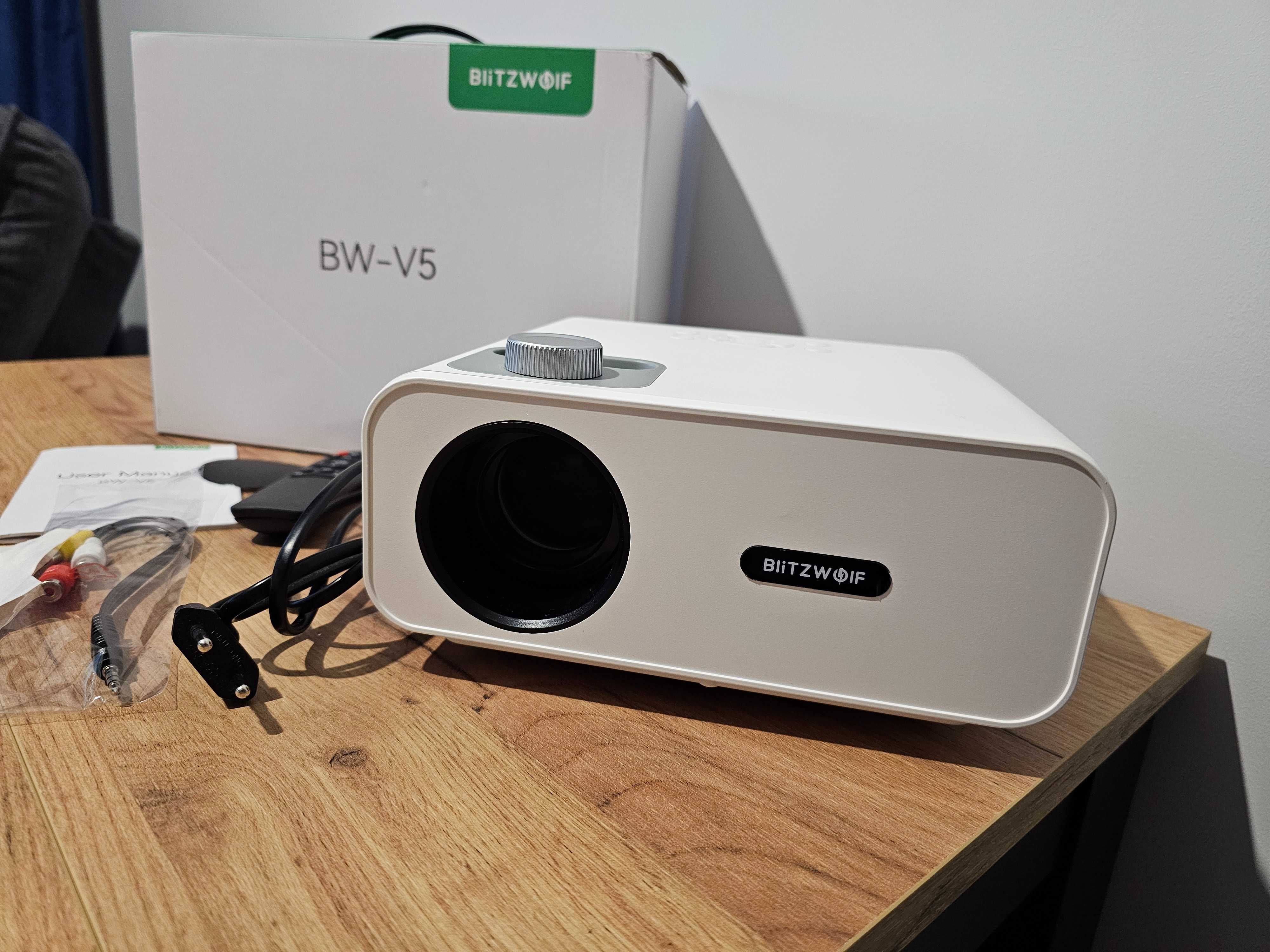 Projektor Rzutnik Blitzwolf BW V5 - 2025 - Praktycznie NOWY
