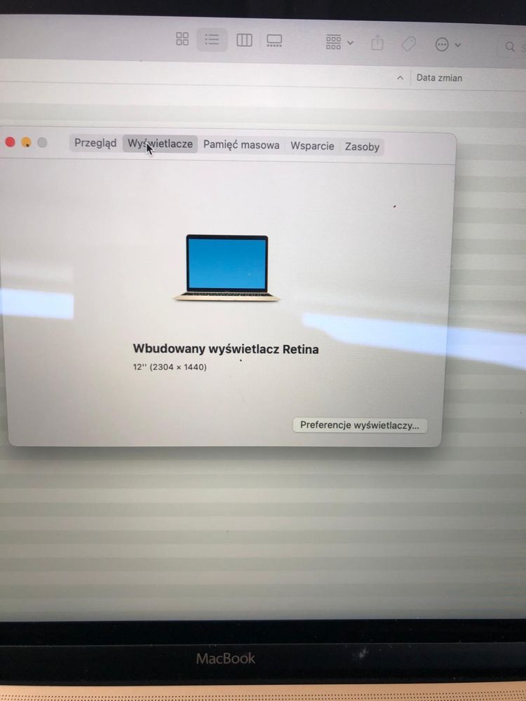 Złoty limitowany Mac Book