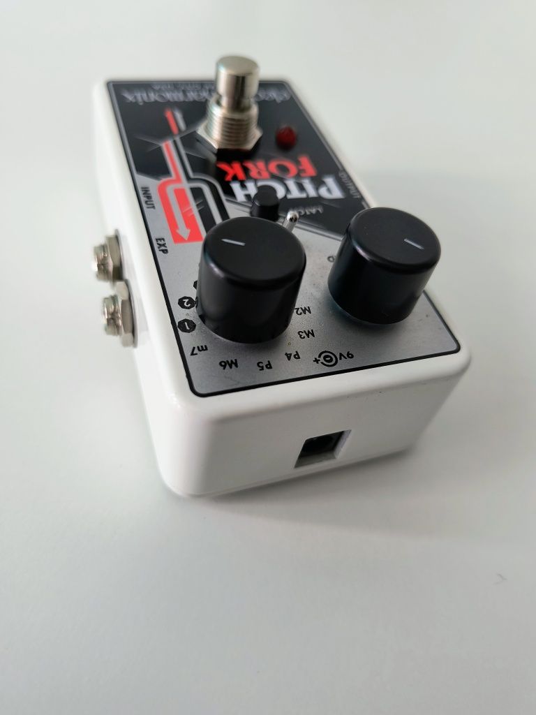 Electro Harmonix Pitchfork stan bardzo dobry