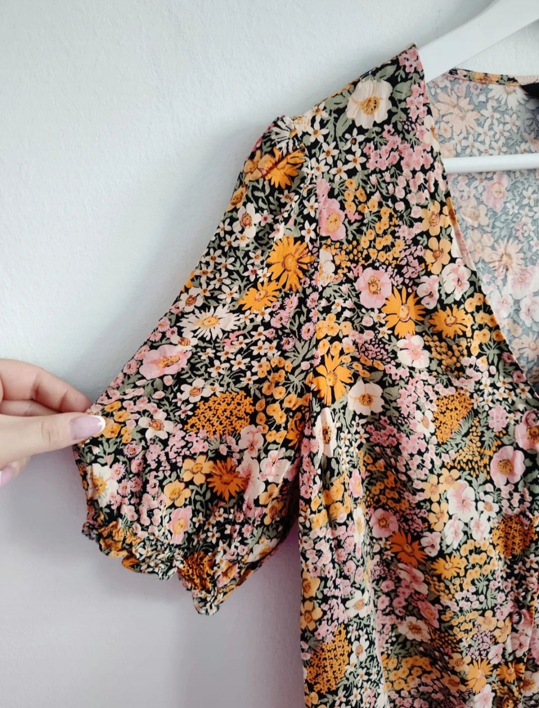 Bluzka damska na lato kobieca New Look w kwiaty kwiatowa boho soft