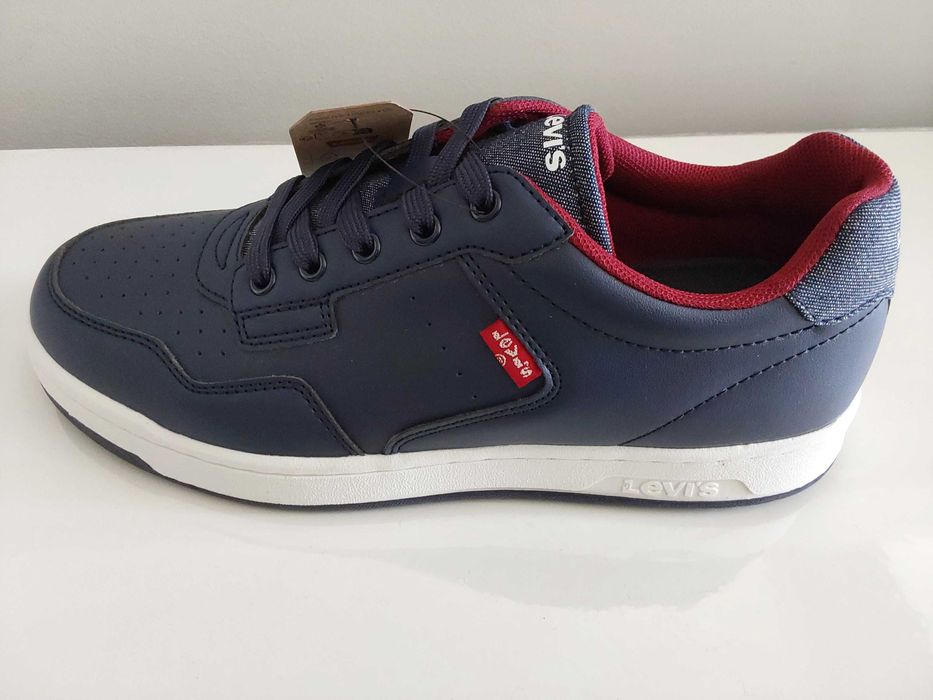 Tenis Levis Azuis
