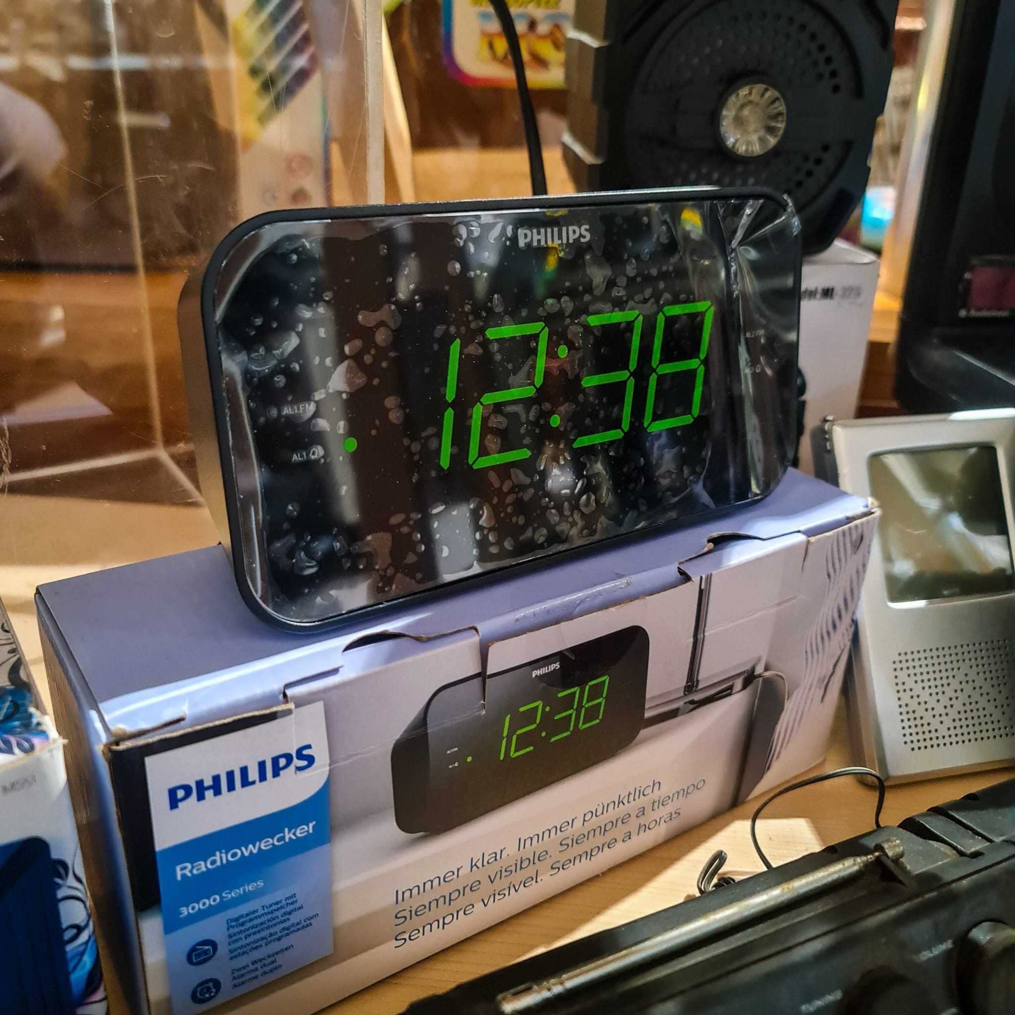 Rádio Despertador Philips TAR3306/12 – Série 3000 com visor LED grande