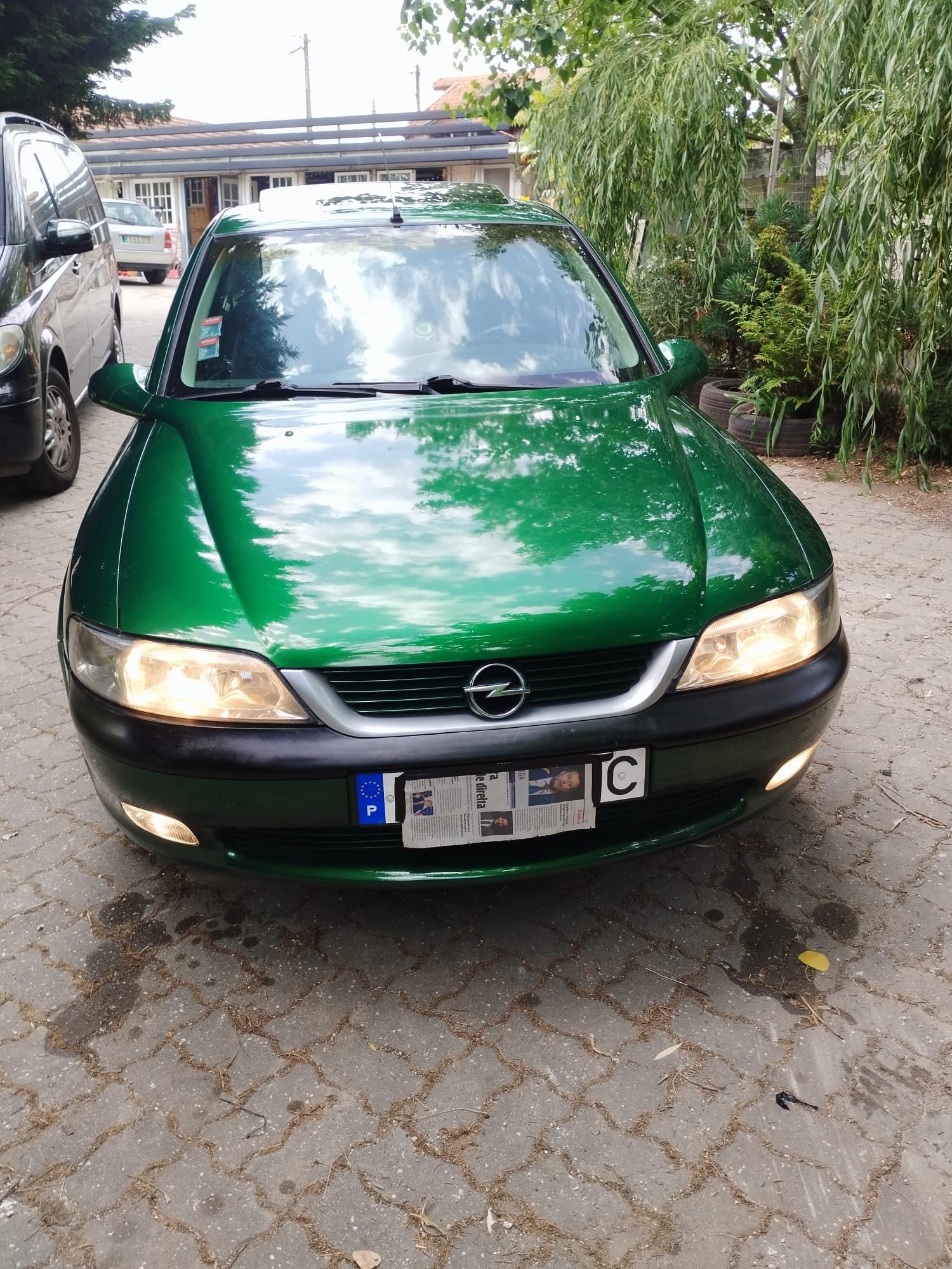 Vectra b impecável