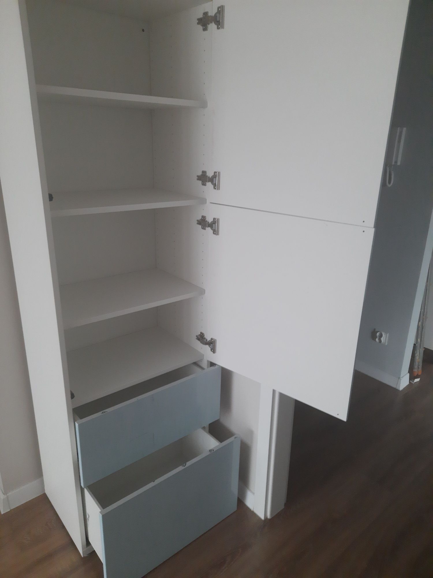 Regał modułowy ikea besta biały