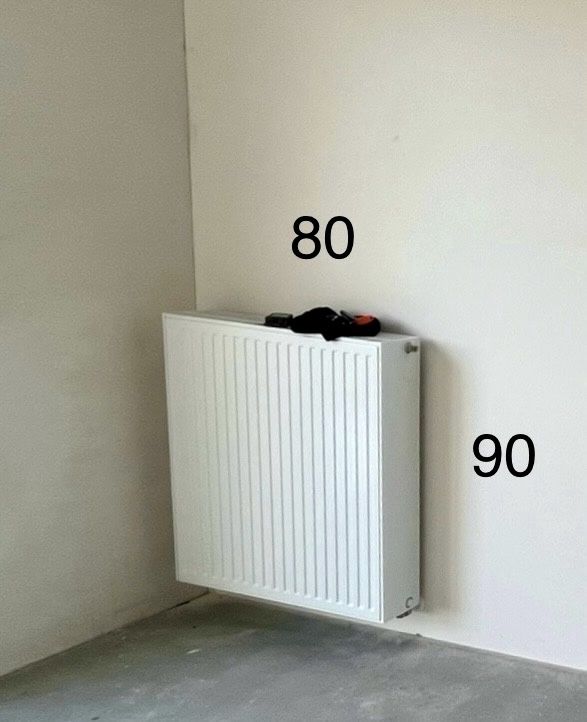 Grzejnik 80x90 bialy