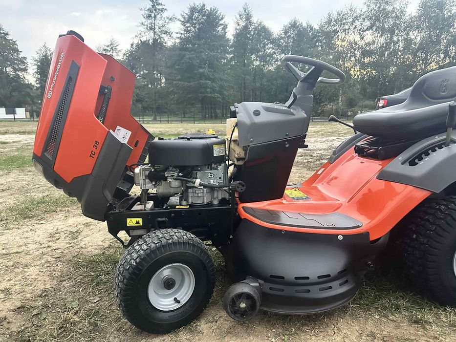 Husqvarna Traktorek Kosiarka TC 38 12.5 KM /200L Kosz