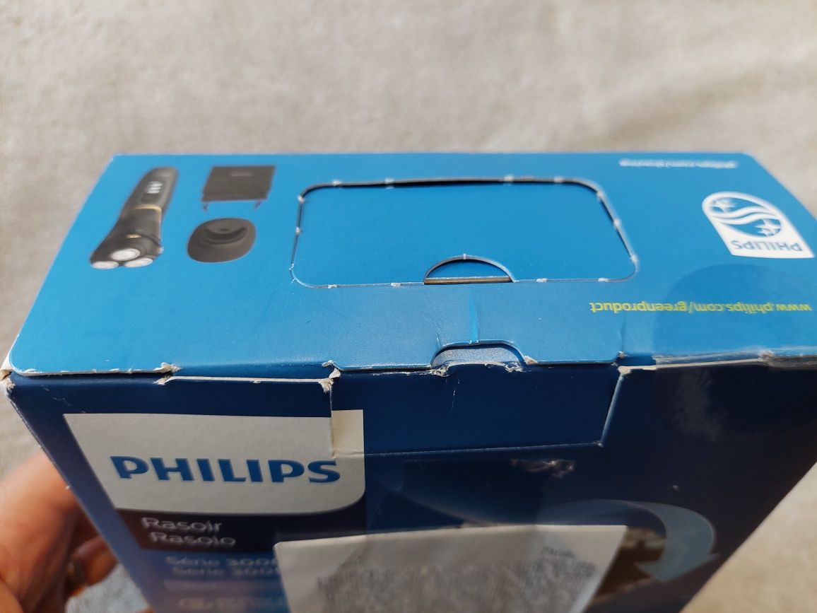 Máquina de Barbear Philips - Nova, Selada e com Garantia