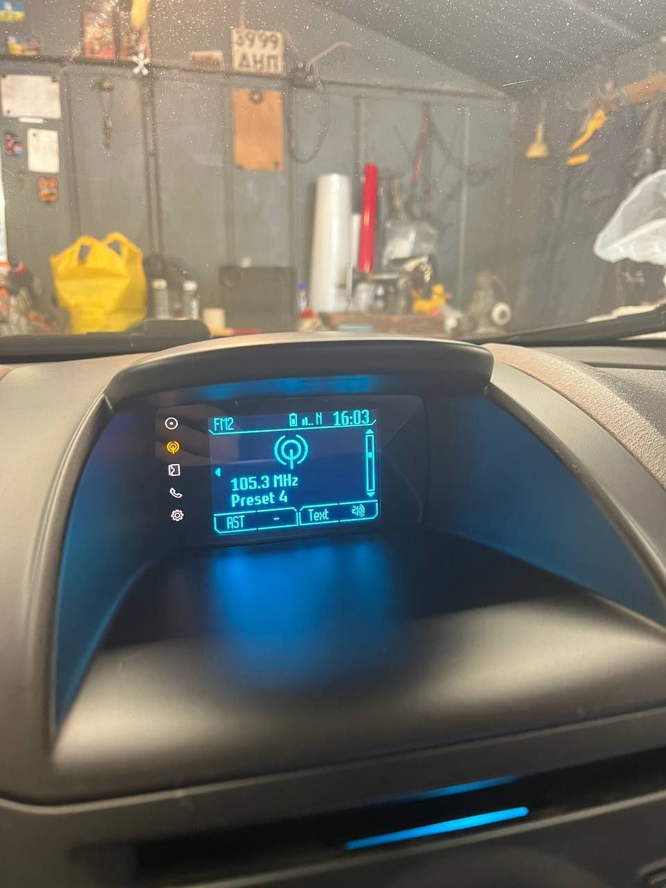 ПРОДАМ! Монитор и блок управления Sync 1, Ford Fiesta