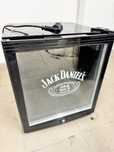 Lodowka jack daniels cooler szklane drzwi kompaktowa