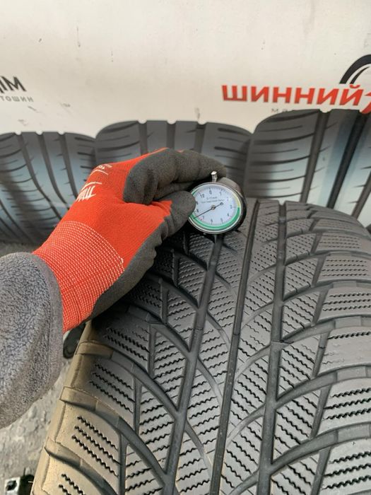 Шини 225/50 R17 Bridgestone зима 2022 рік 7,5 мм