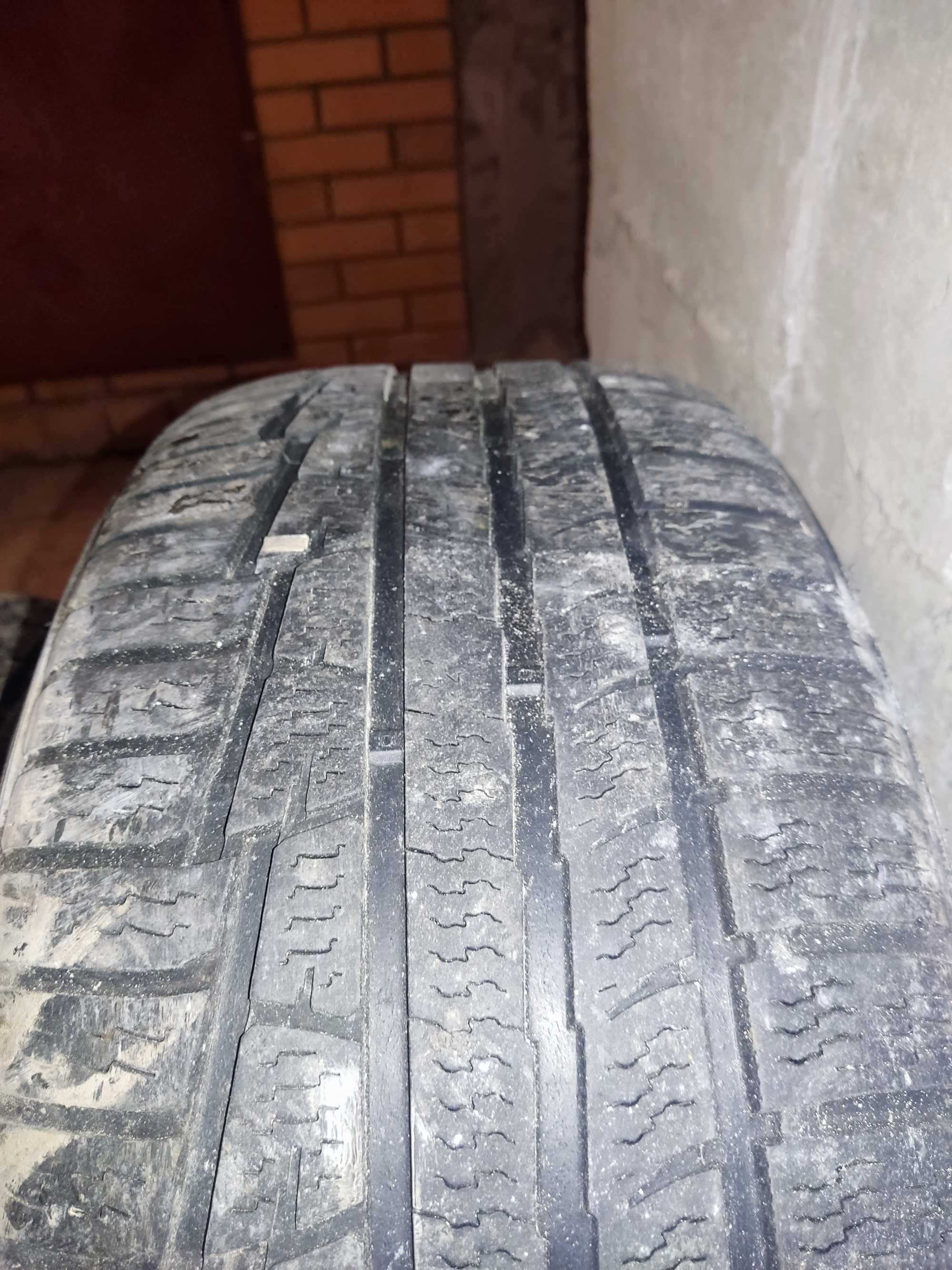 Зимові шини 2шт. Nokian 245/50 R18