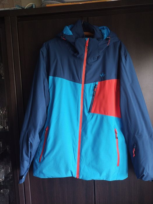 Спортивна куртка WANABEE. Размер XXL Куртка для активного отдыха.