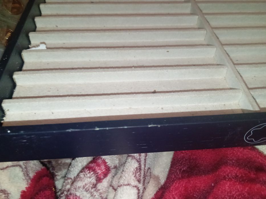 Expositor mont balnc